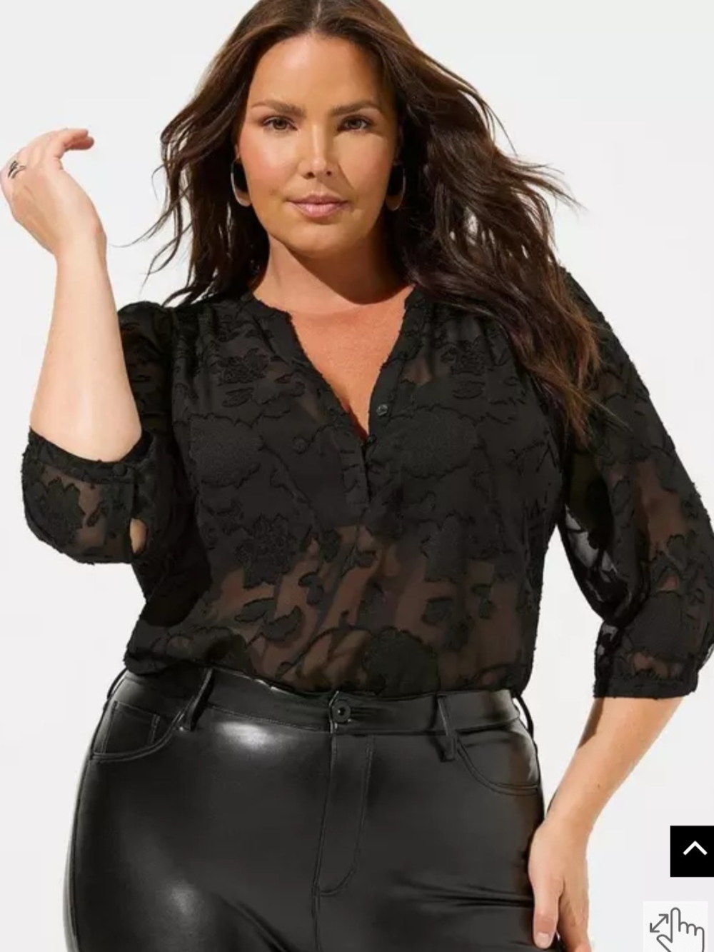 torrid Black Sheer Floral Lace V-Neck Blouse Size 3